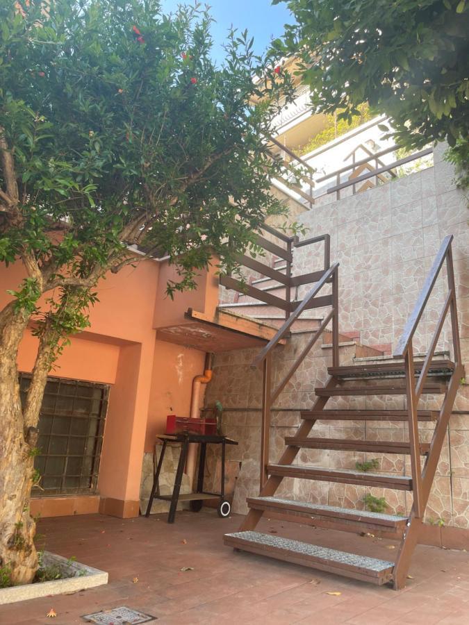 Comodo Loft Vicino La Metro Battistini Con Garage 로마 외부 사진